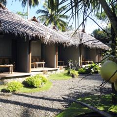 Bale Karang Cottages