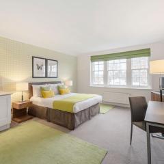 Chelsea - Draycott Place by Viridian Apartments