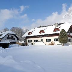 Gästehaus Prugger by Schladmingurlaub