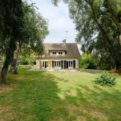 Maison de 3 chambres avec jardin amenage et wifi a Saints