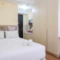 Comfy Studio Apartment at Belmont Residence Puri By Travelio