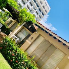 HAB PTa B ÁREA DE VILLAS DENTRO DEL HOTEL Junto al Krystal EN IXTAPA WIFI 2A 1M Con playa