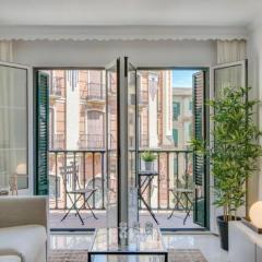 Encantador y espacioso apartamento de 4 habitaciones y balcones en el centro histórico ubicación inmejorable