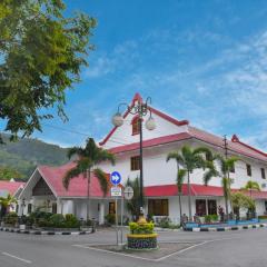 KHAS Ombilin Hotel