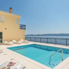 Villa Sun Palace with luxury 5 bedroom villa and amazing panoramic sea views