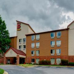 Red Roof Inn PLUS Raleigh Downtown NCSU Conv Center