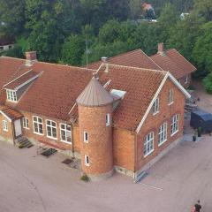 Own apartment in village school from 1886 with private entrance