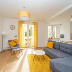 Tradycyjny Apartament 3city w Gdyni z Parkingiem by Noclegi Renters