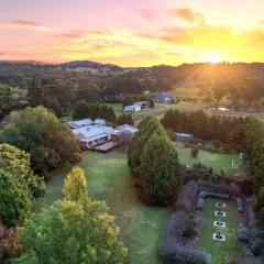 Aylmerton House and Cottage for 14 Southern Highlands