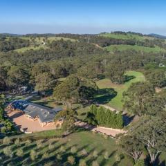 Netley Lodge for 10 Southern Highlands