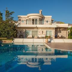 Beautiful pool Villa Sparta in Lagonissi, Athens