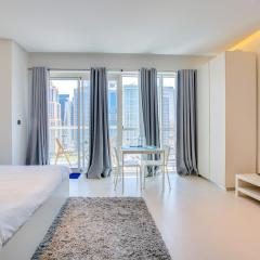 Stylish Studio in West Avenue Dubai Marina