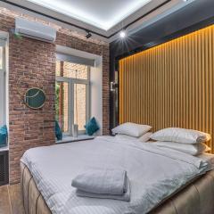 Luxury Urban Lofts Across Baseina 5а & Arena