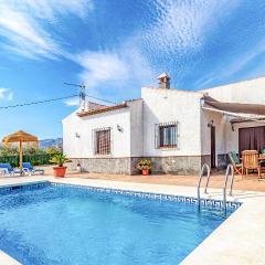 Nice Home In Periana With 3 Bedrooms, Wifi And Swimming Pool