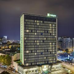 홀리데이 인 트빌리시(Holiday Inn - Tbilisi, an IHG Hotel)