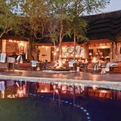 Madikwe Hills Private Game Lodge