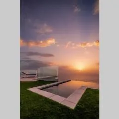 V&C Luxury Village