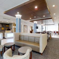 Holiday Inn Express & Suites - Chalmette - New Orleans S, an IHG Hotel