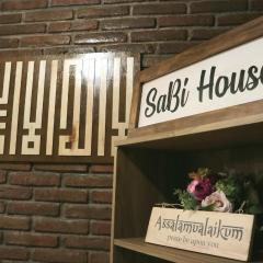 SaBi Guest House - Strategic Family -married couples only- Hostel in Prawirotaman