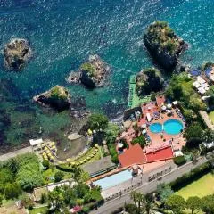 Strand Hotel Delfini