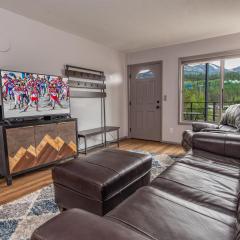 Gold Creek 30W Condo Remodeled On Main St