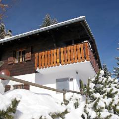 Chalet Chalet Les 3 Marmottes by Interhome