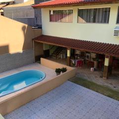 Casa com piscina e vista para o MAR