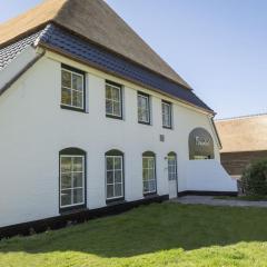 Apartment in tasteful farmhouse in De Cocksdorp on the Wadden island of Texel