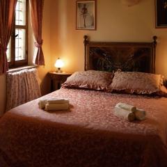 Cottage in Todi with Pool and Sauna