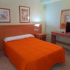 Hostal Carlos III