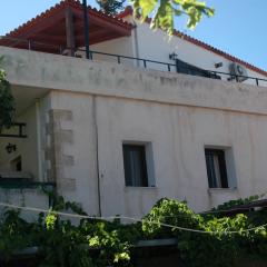 AGGELIKI'S traditional country cottage