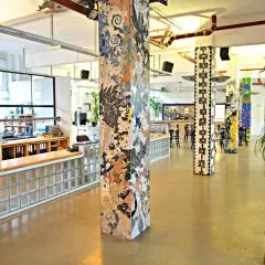 호텔 트랜짓 로프트(Hotel Transit Loft)