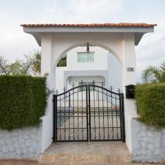 Makronissos Beach Villas