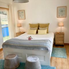 Suite like Sweet By StaySalmar