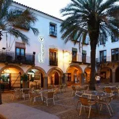 Hotel Las Palmeras by Vivere Stays