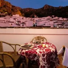 Cosy Apartment in Ubrique with Mountain View, 60 sqm