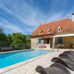 Holiday Home in Thémines with Private Pool