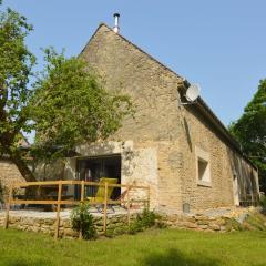 Holiday home with private garden in Wierre Effroy