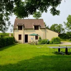 Cottage in Wierre-Effroy near Forest