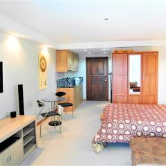 Poolview Condo RentBuyThailand - Sleeps 2