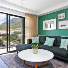 Luxury Family Apartment in Castle Rock with great views of Table Mountain