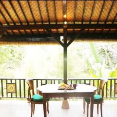 Ubud Batik Villa Kedewatan
