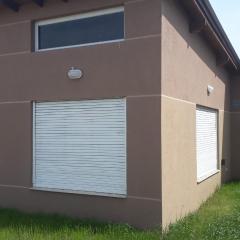 Casa F.U.Camet a 50 mts del mar y 100 mts playa