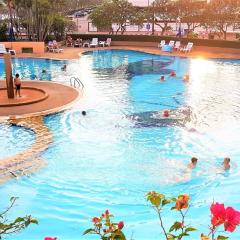 15th Floor Sea View Apartment - Sleeps 2