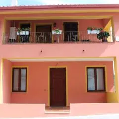Charming apartment in Nughedu Santa Vittoria - 90 m² with fireplace