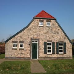 Comfortable farmhouse villa with two bathrooms in Limburg