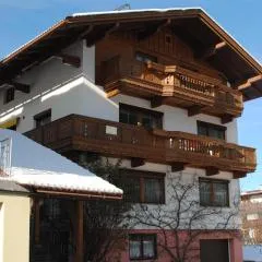 Haus Holaus Helga