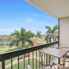 Condo in community with beach access, pool and tennis