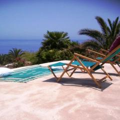 Studio with sea view and furnished garden at Pantelleria 1 km away from the beach
