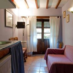 Studio with balcony and wifi at Robledillo de Gata